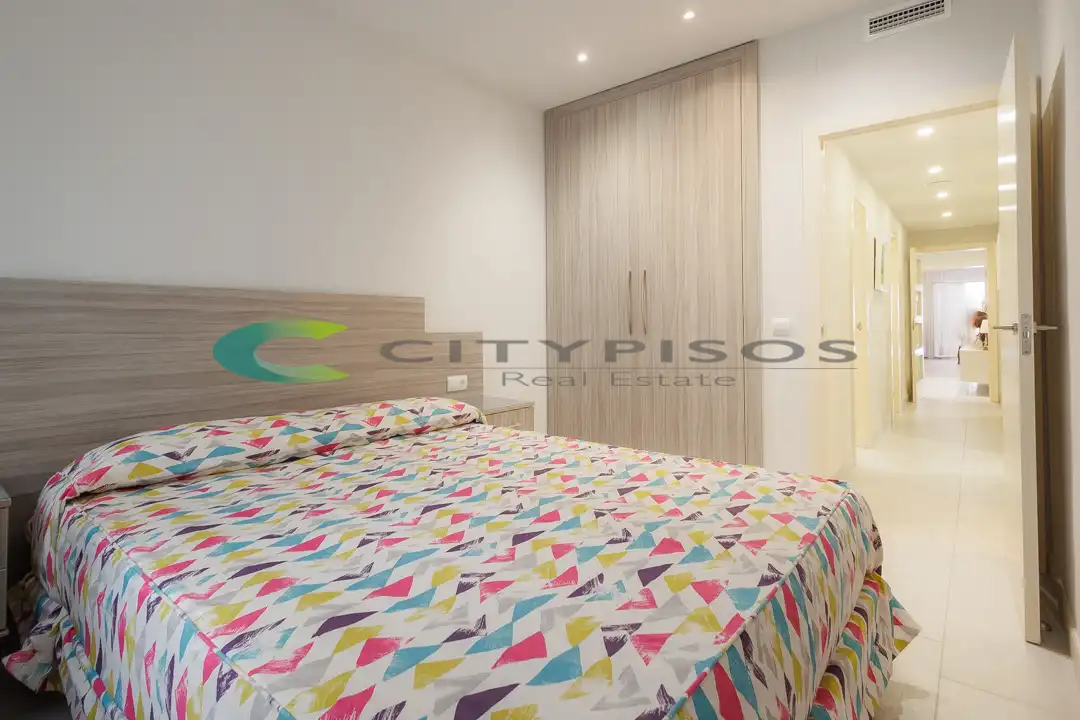 Flat with lift for sale in Avenida de Santiago Rusiñol, imagen 32