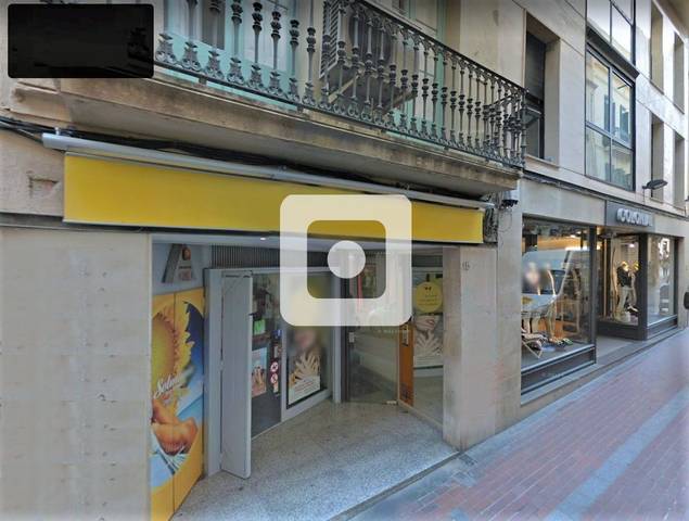Local comercial en Alquiler en de la Font Vella en Barri del Centre