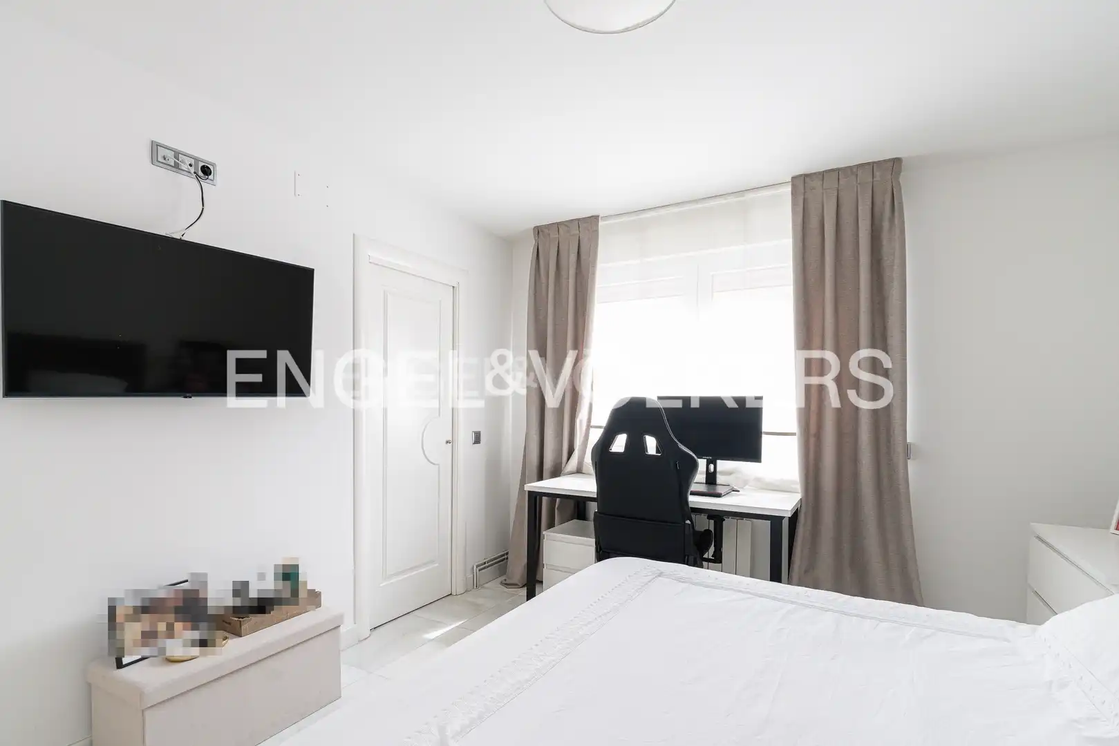 Habitación de Casa adosada en venta en Madrid con Aire acondicionado, Calefacción y Terraza