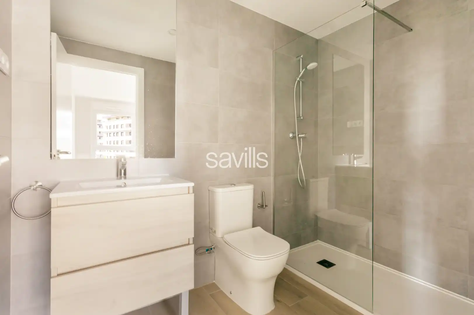 Baño de Piso en venta en Madrid con Aire acondicionado, Calefacción y Terraza
