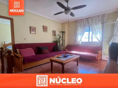 Living room of Flat for sale in Torrevieja  with Air Conditioner and Balcony