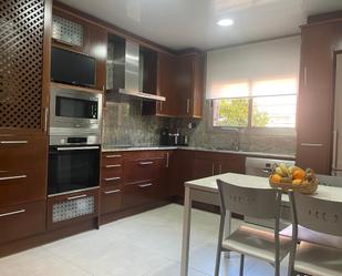 Kitchen of Single-family semi-detached for sale in Terrassa  with Air Conditioner and Terrace