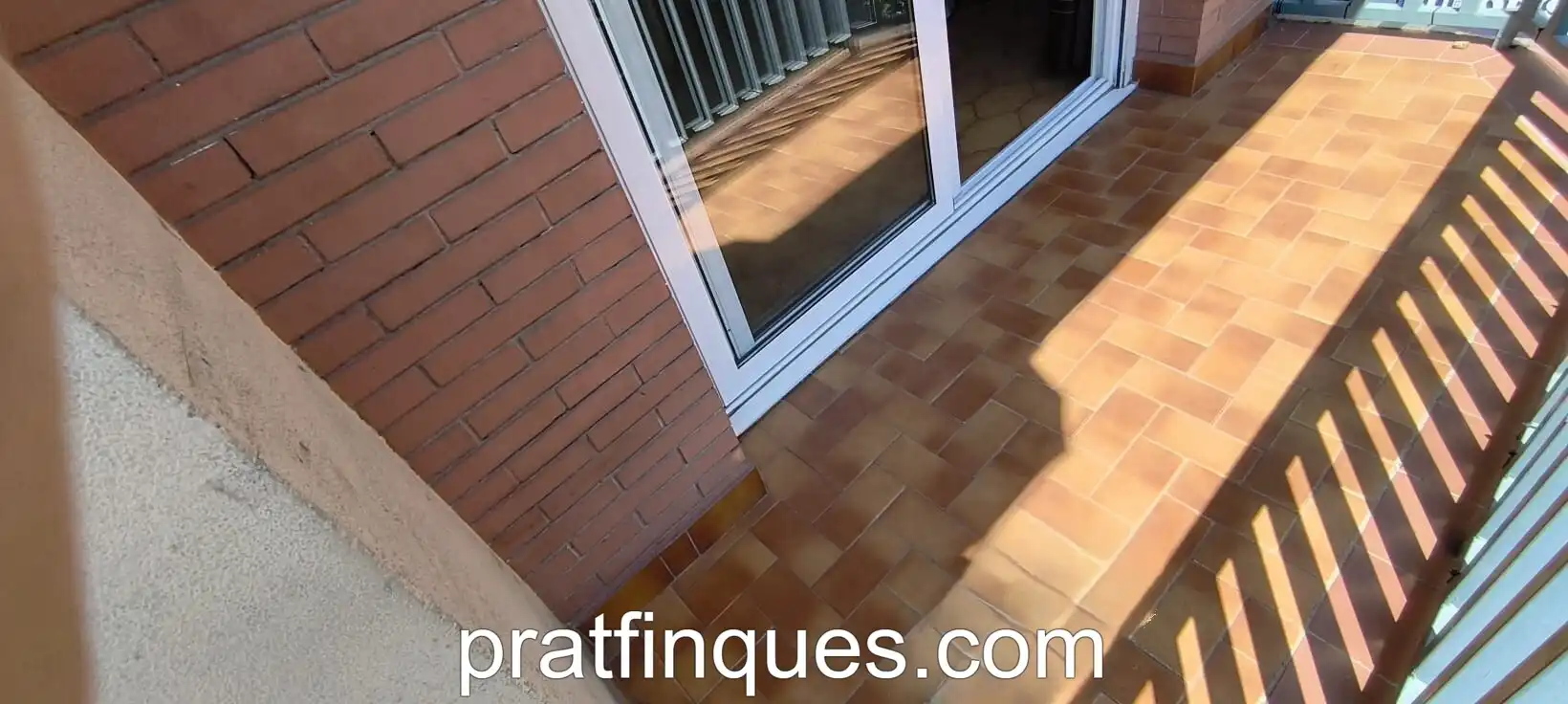 Flat for sale in Sagnier - Plaça de Catalunya