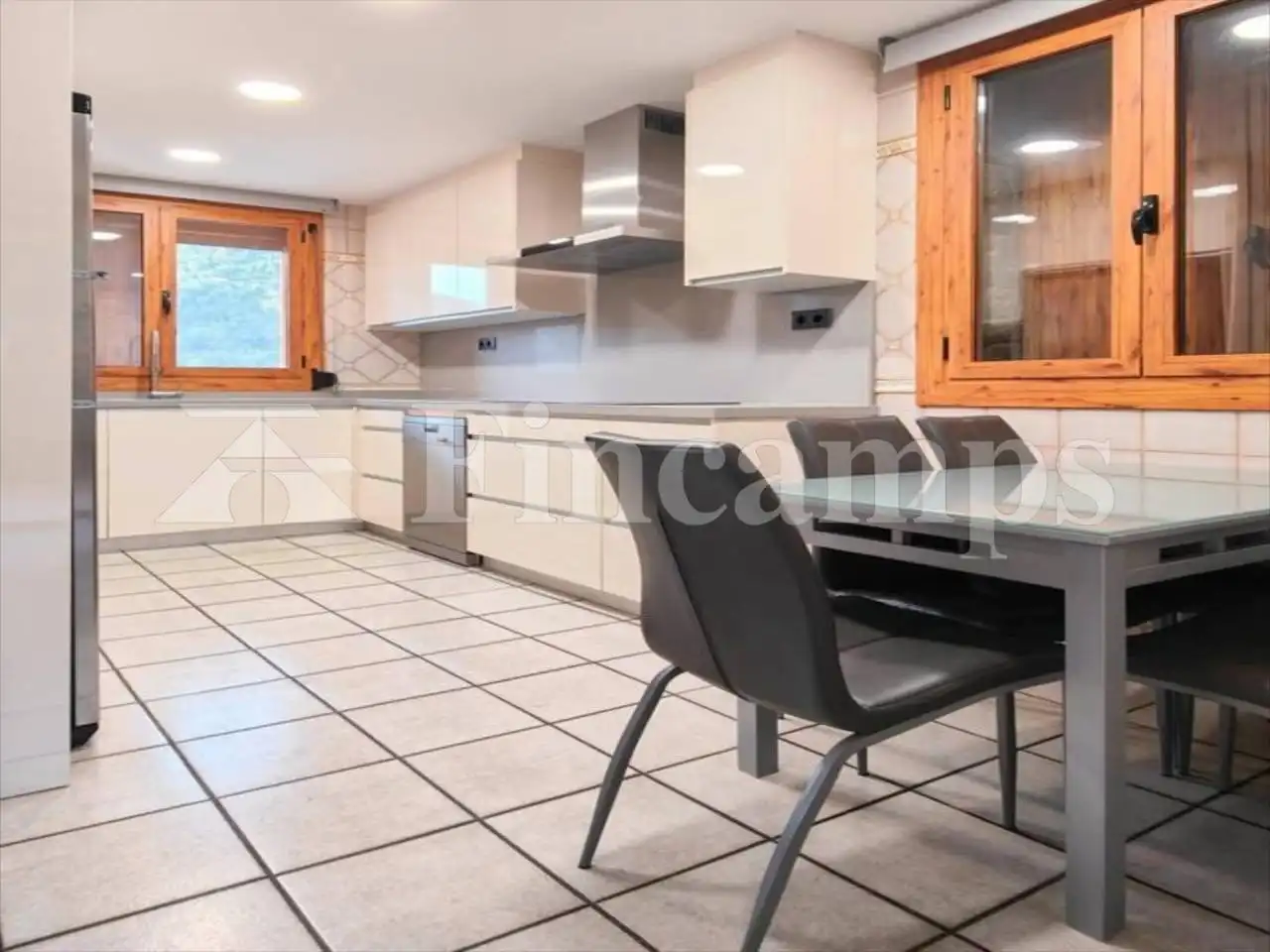 Cocina de Casa o chalet en venta en Castellar del Vallès con Calefacción, Jardín privado y Terraza
