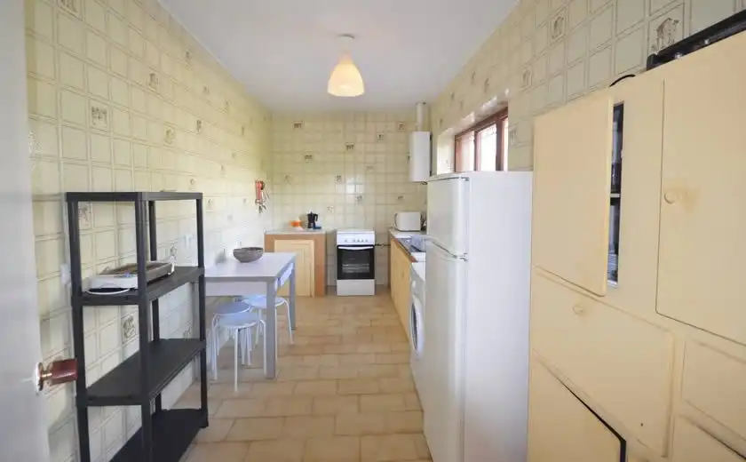 Cocina de Apartamento de alquiler en Llanes con Jardín privado, Terraza y Amueblado
