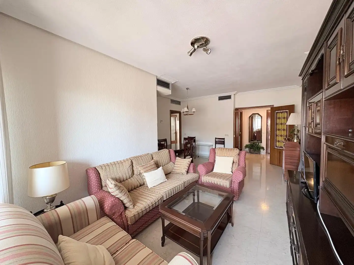 Sala de estar de Piso de alquiler en Sevilla con Aire acondicionado, Terraza y Trastero
