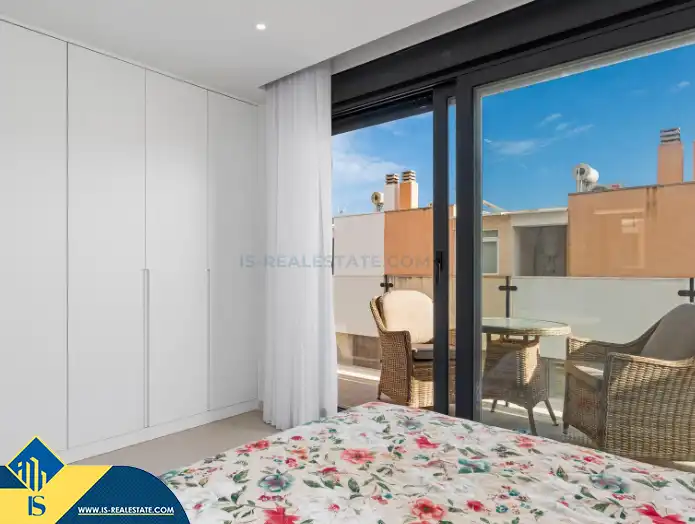 Chalet con piscina en venta en Los Secanos, imagen 12