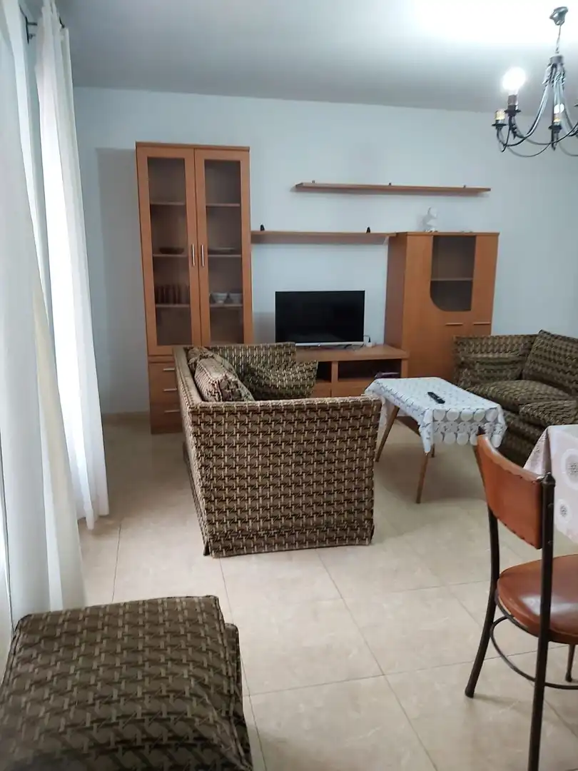 Sala de estar de Piso de alquiler en Villaseca de la Sagra con Aire acondicionado, Calefacción y Amueblado