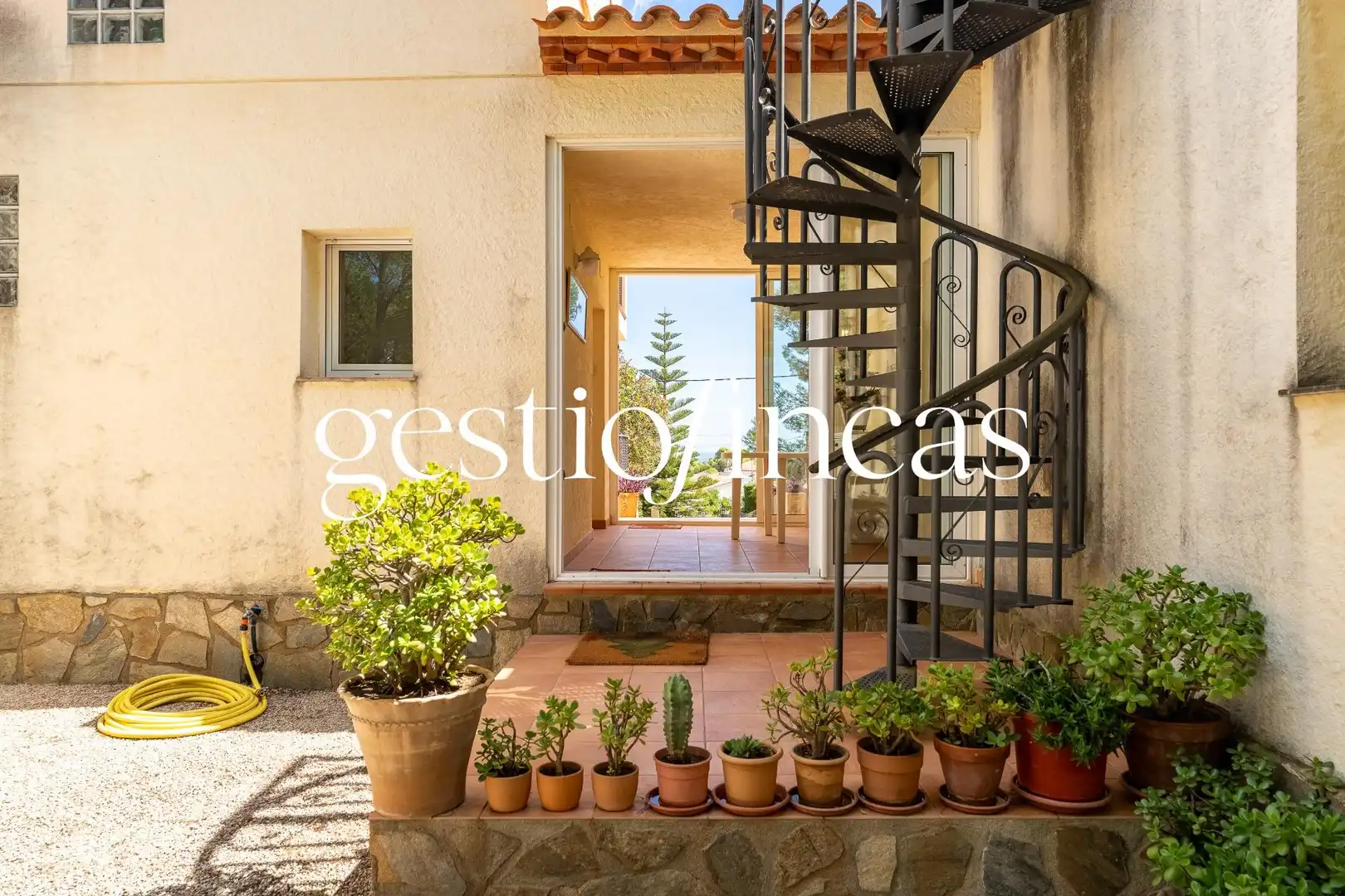Terrace of Houses for sale in Pratdip  with Air Conditioner, Heating and Private garden