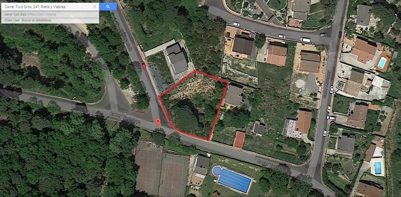 Terrenos y solares en venta en Calle ORDENAC RIELLS 246