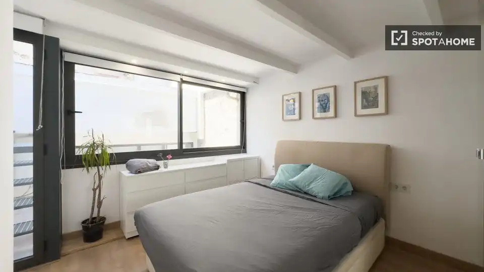 Habitación de Piso de alquiler en Barcelona con Aire acondicionado, Calefacción y Amueblado