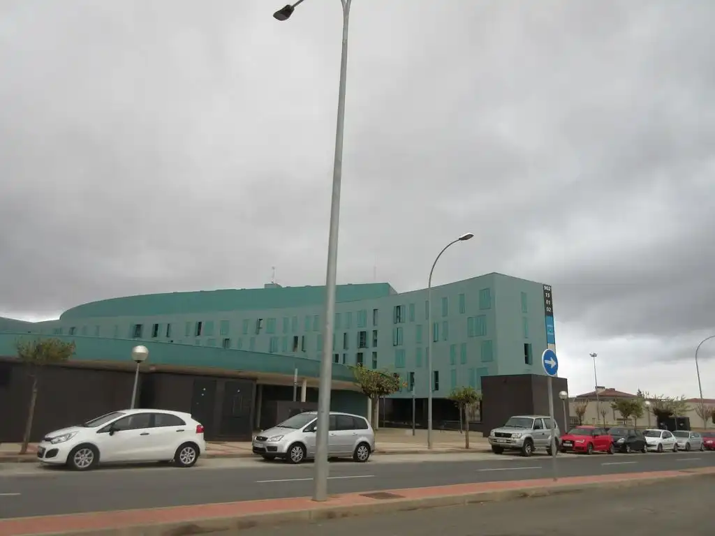 Exterior view of Flat for sale in  Logroño  with Storage room, Balcony and Community pool