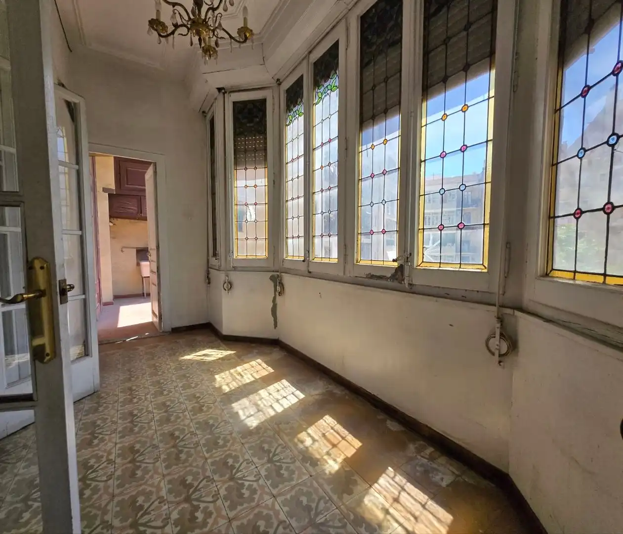 Piso en venta en Barcelona con Calefacción, Trastero y Balcón