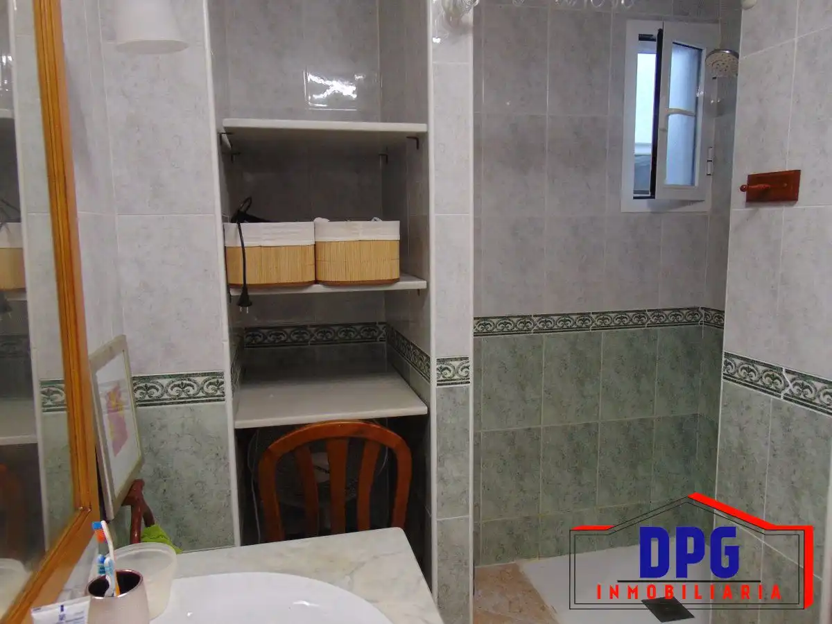 Baño de Apartamento en venta en Garrucha con Aire acondicionado y Amueblado