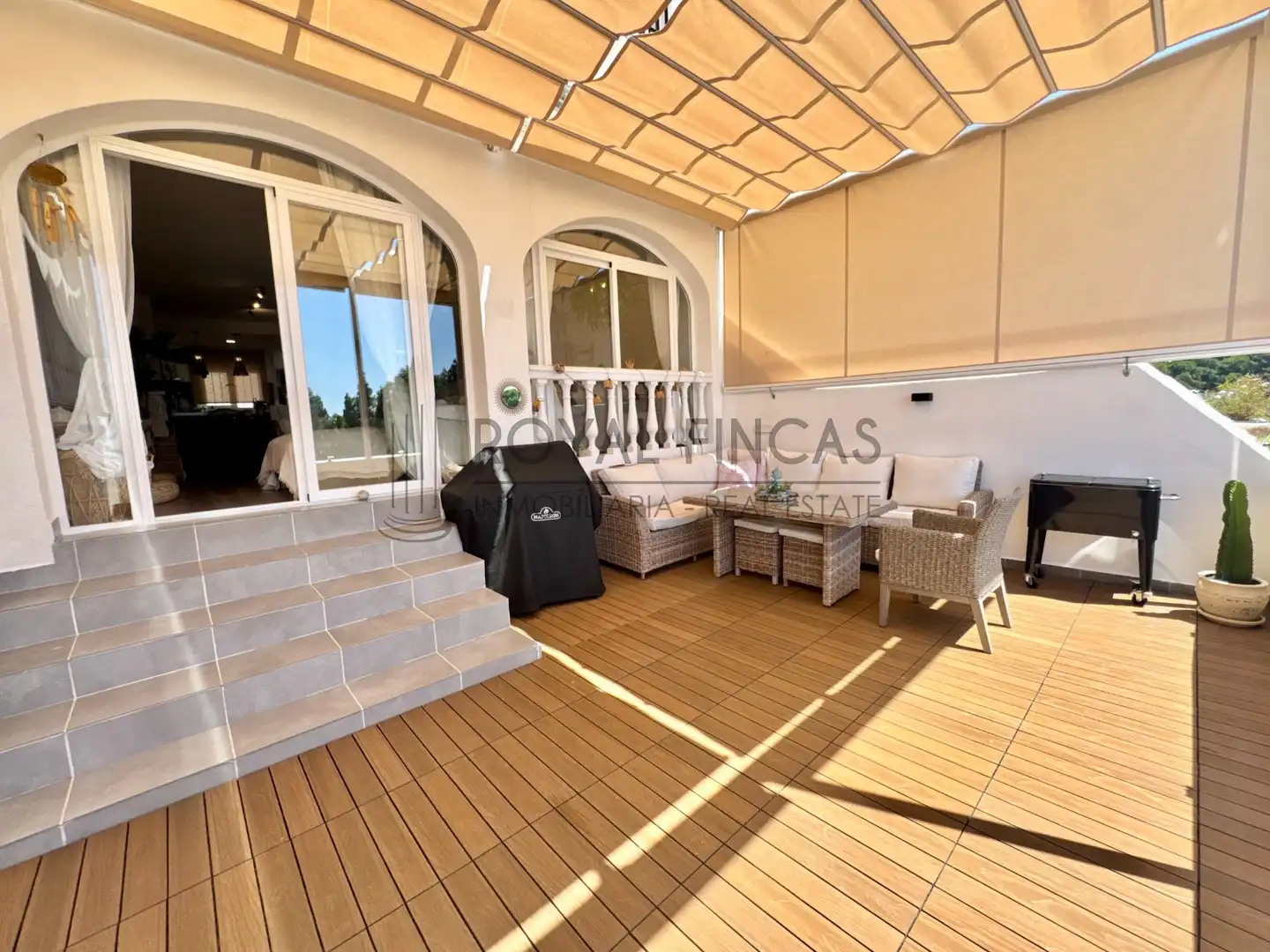 Terrace of Detached homes for sale in Benalmádena  with Air Conditioner, Terrace and Furnished