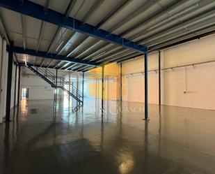 Nau industrial de lloguer en Sant Joan Despí