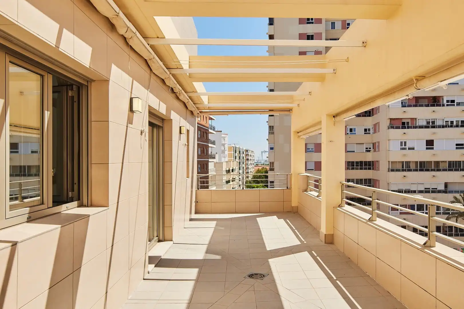 Terrassa de Àtic en venda en Cádiz amb Aire condicionat, Terrassa i Traster