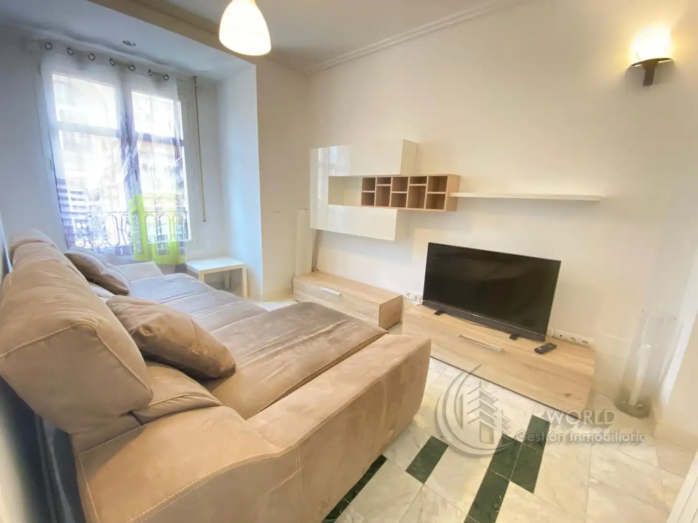 Living room of Flat for rent in Chamberí