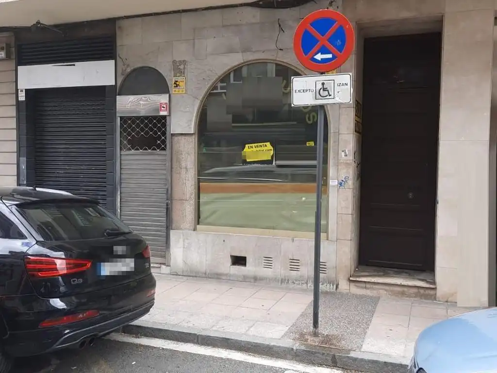 Gewerbefläche zum Verkauf in Calle SAN ANTONIO 27A