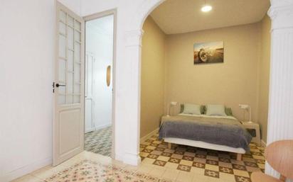 Bedroom of Flat to rent in  Valencia Capital  with Air Conditioner and Balcony