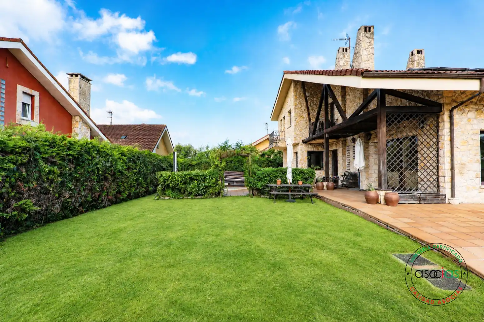 Jardín de Casa o chalet en venta en Gijón  con Calefacción, Terraza y Trastero