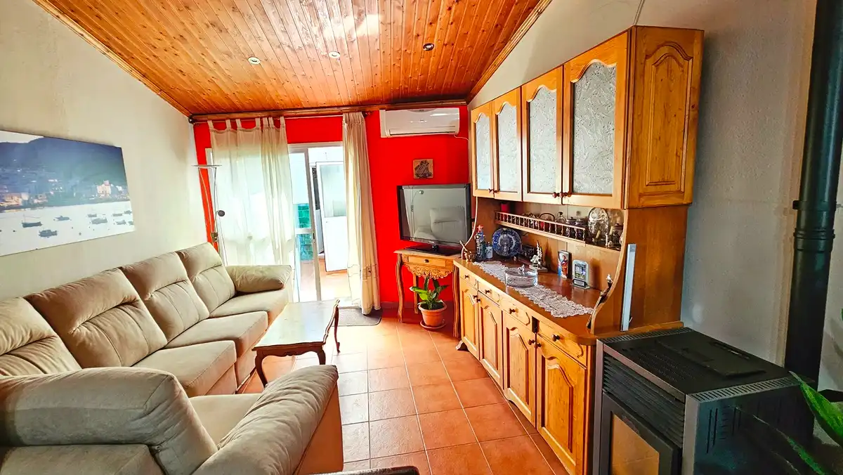Sala de estar de Casa o chalet en venta en Santa Ana la Real con Aire acondicionado, Calefacción y Jardín privado