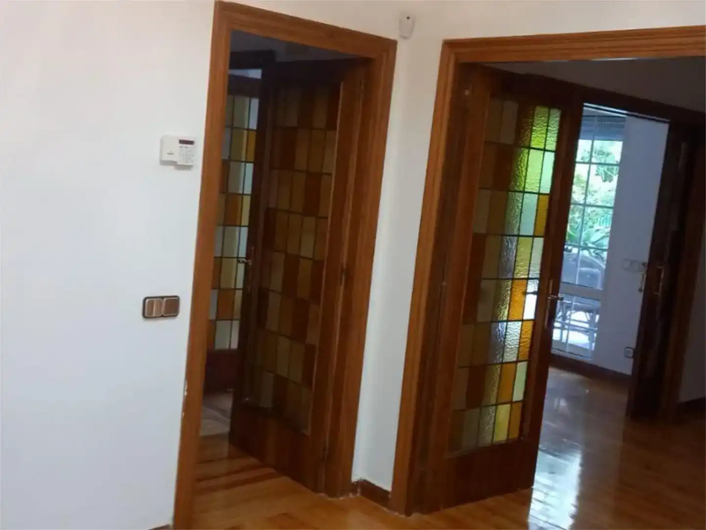 Wohnung zur Miete in Madrid mit Klimaanlage, Privatgarten und Parkett