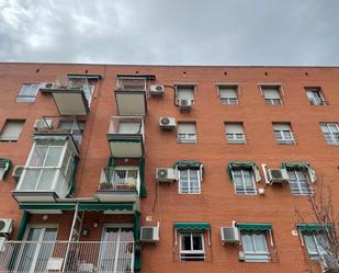 Exterior view of Flat for sale in  Madrid Capital  with Air Conditioner