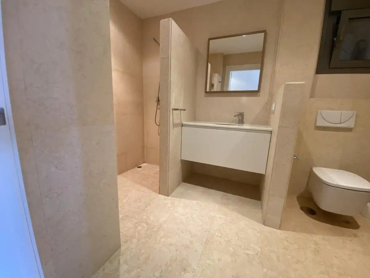 Baño de Casa o chalet en venta en Llanes con Calefacción, Jardín privado y Terraza
