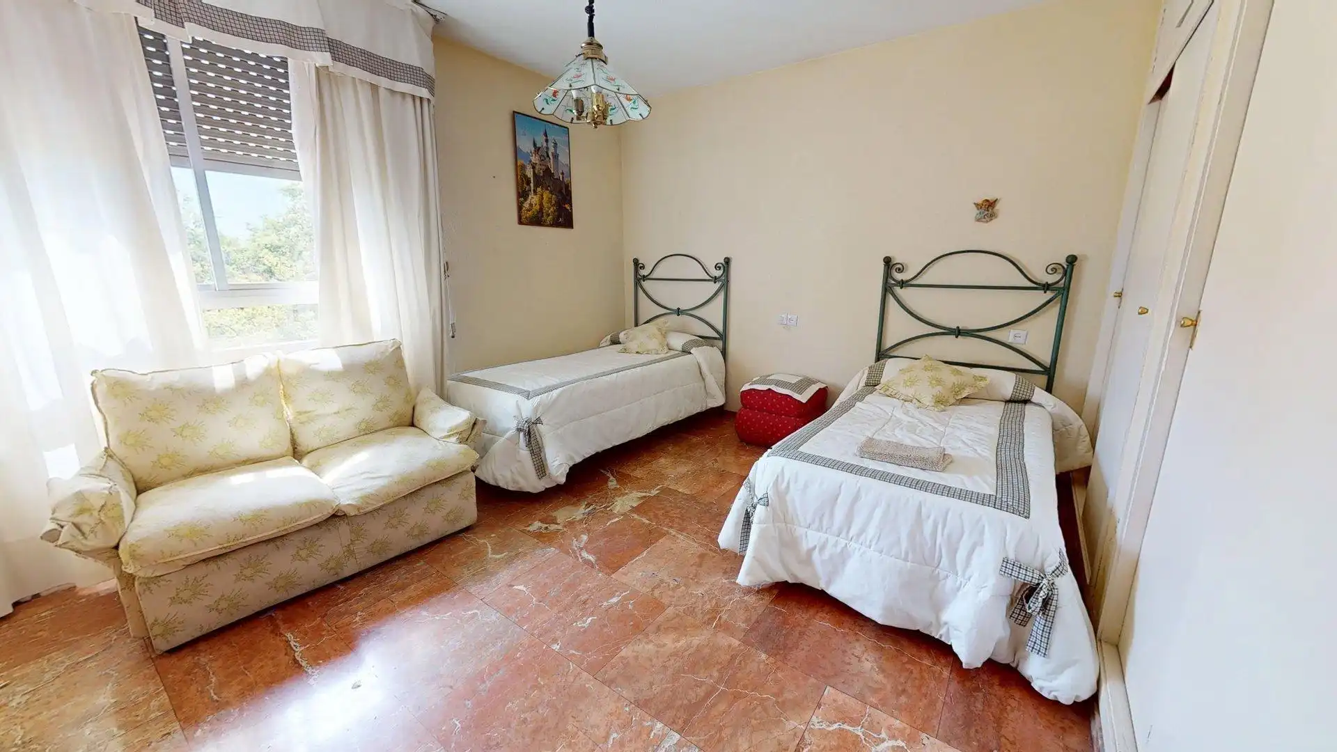 Bedroom of Flat for sale in Córdoba  with Air Conditioner, Terrace and Balcony