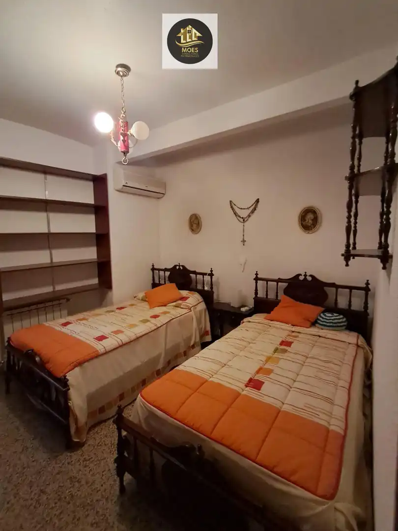Casa amb terrassa en venda a Linarejos, imagen 9