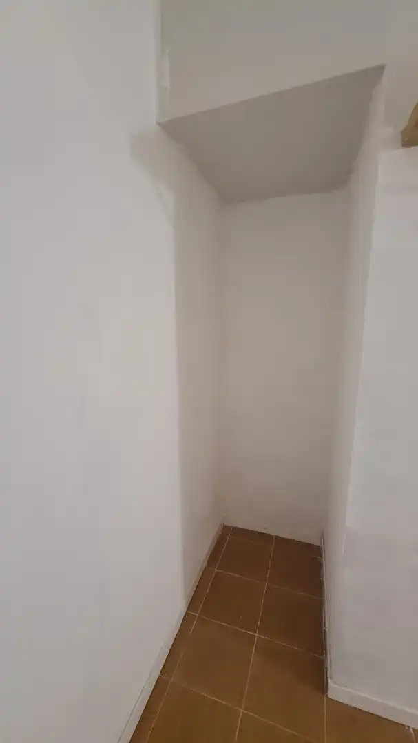 Casa adosada de alquiler en Ensanche