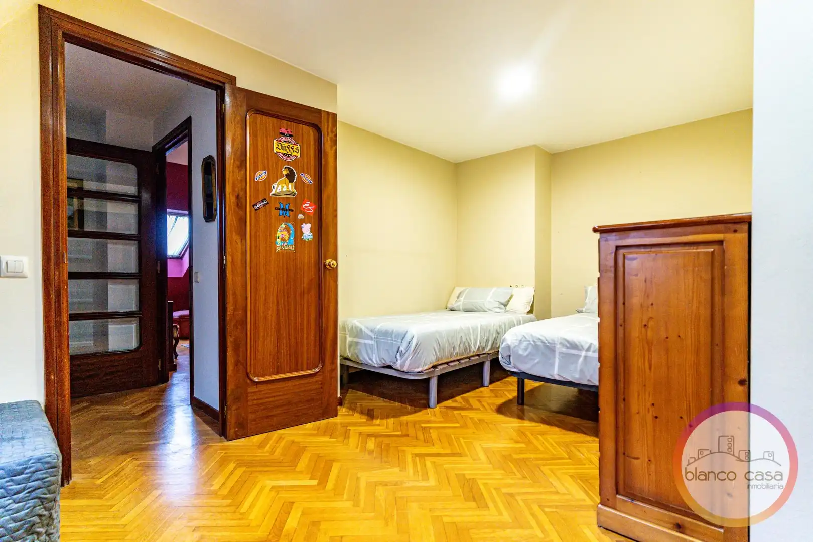 Bedroom of Flat for sale in Carballo  with Heating and Alarm