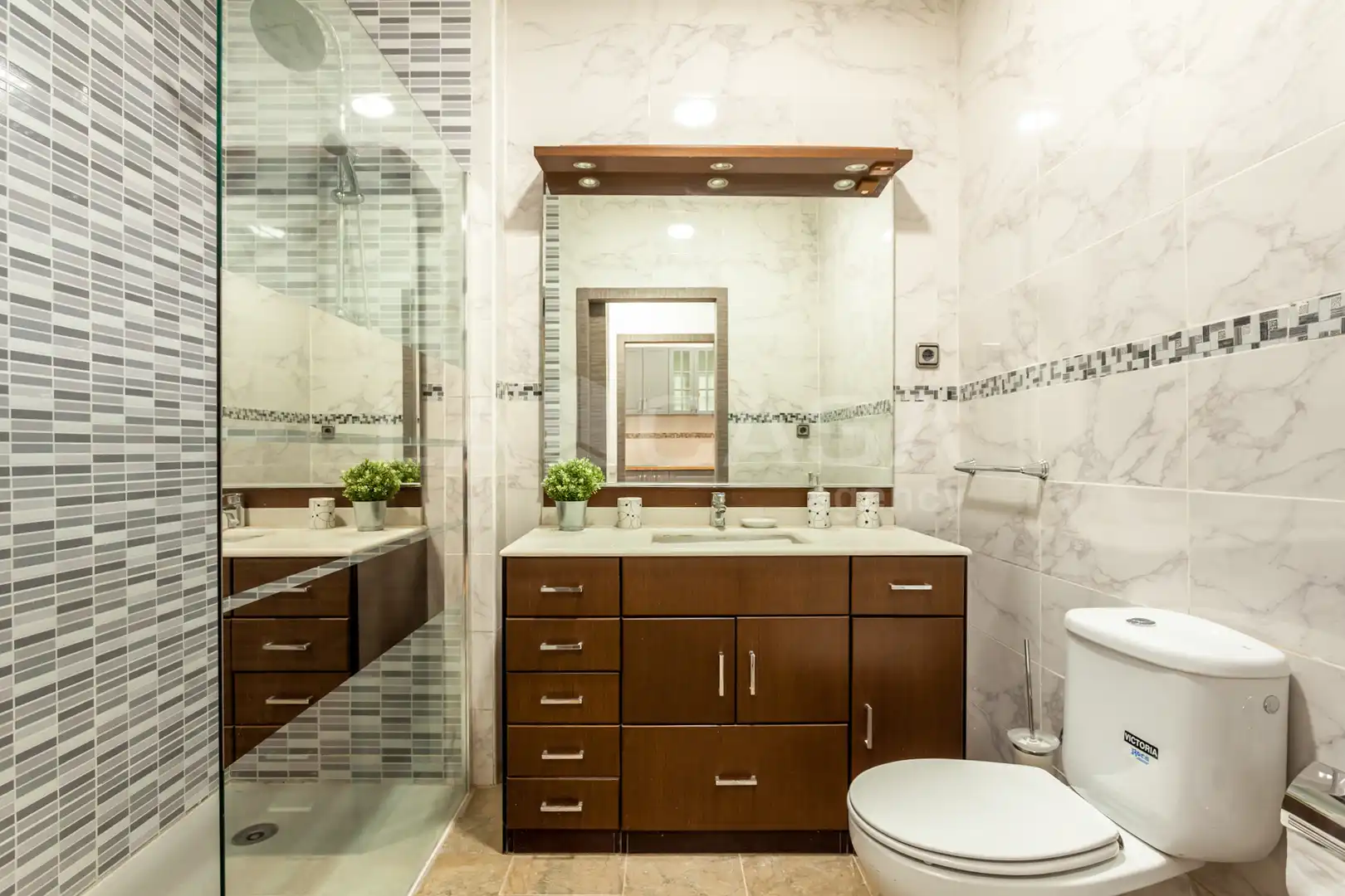 Baño de Planta baja en venta en Montmeló con Aire acondicionado y Calefacción