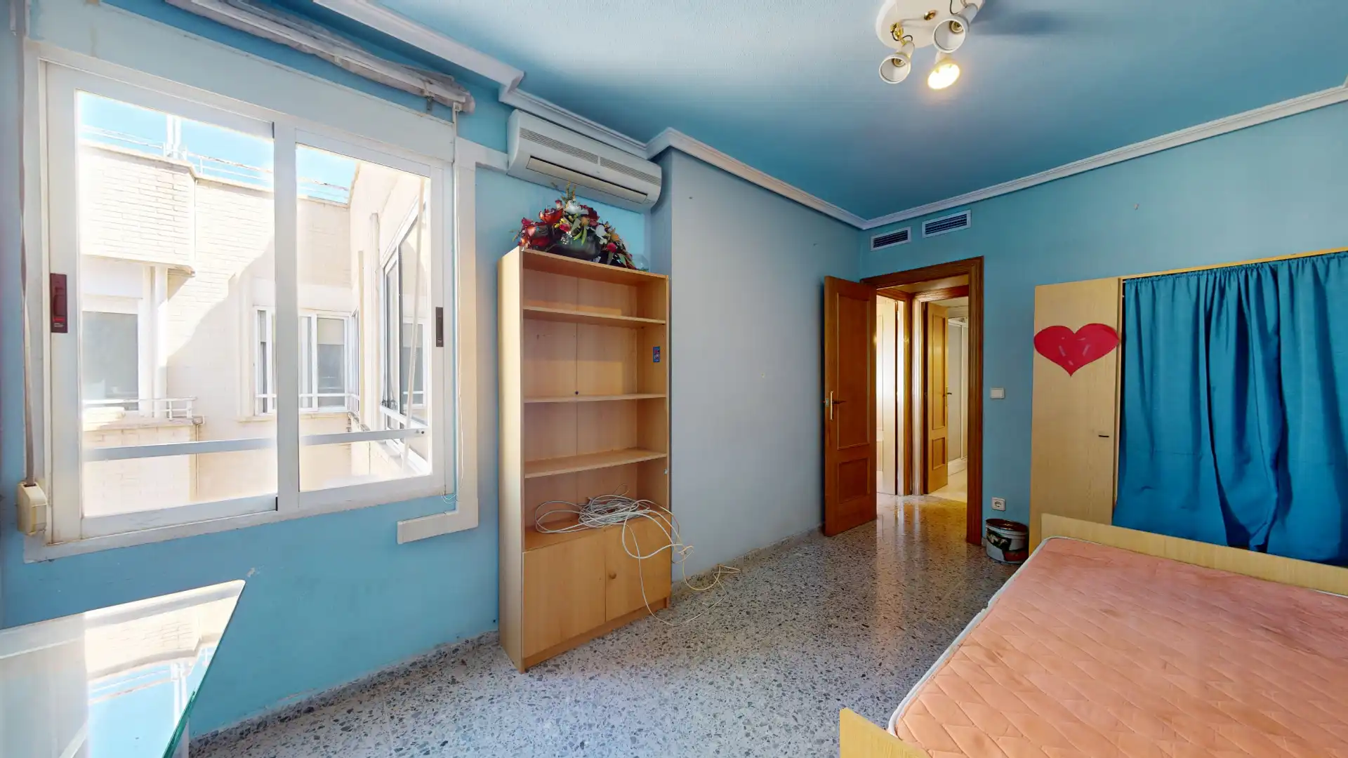 Habitación de Casa adosada en venta en Elda con Aire acondicionado, Terraza y Trastero