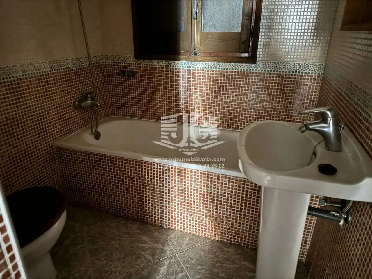 Casa adosada en venta en Calle Josep Suñé, La Fatarella