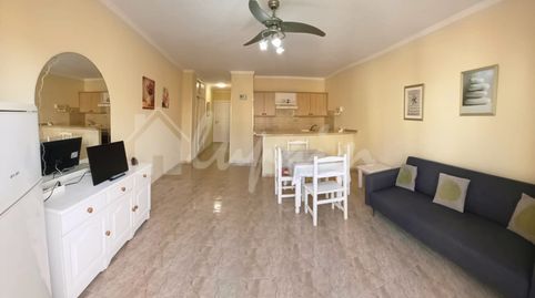 Foto 5 de Apartamento en venta en Playa de las Américas, Adeje
