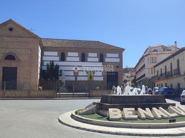 Piso con balcón en venta en Benalúa