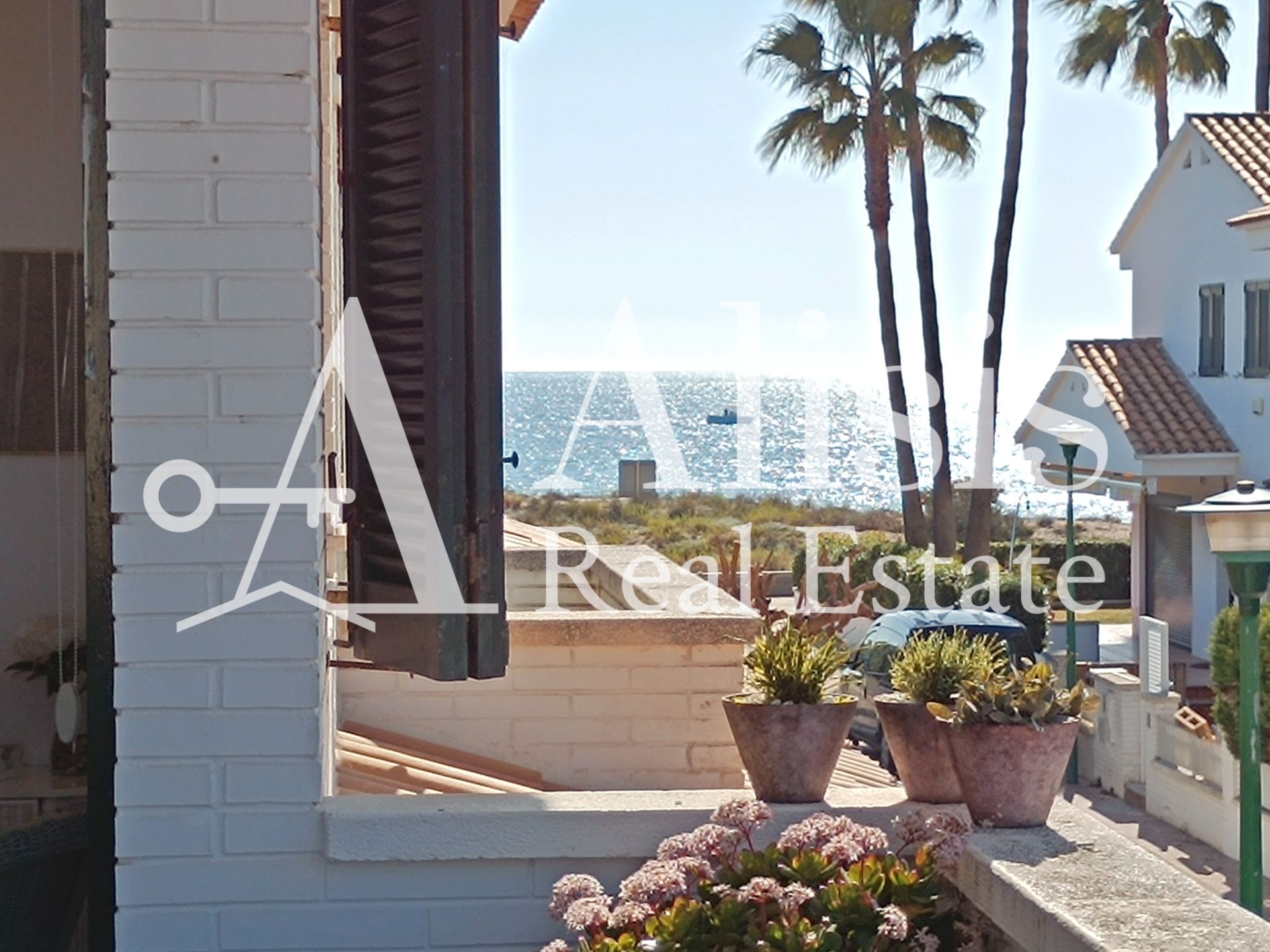 Exterior view of Single-family semi-detached for sale in Creixell  with Terrace