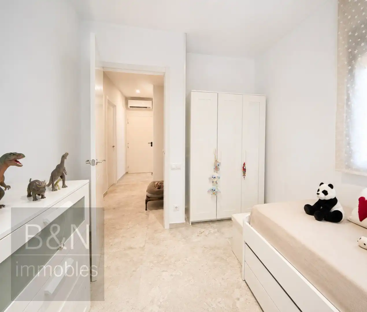 Habitación de Casa o chalet en venta en Terrassa con Aire acondicionado, Calefacción y Jardín privado