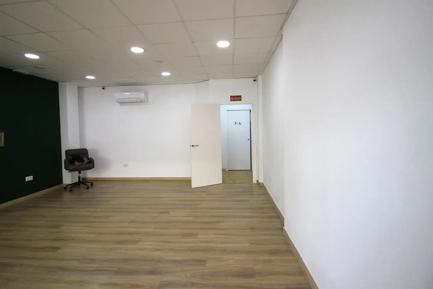 Local comercial en alquiler en Calle Pablo Ruiz Picasso, imagen 3