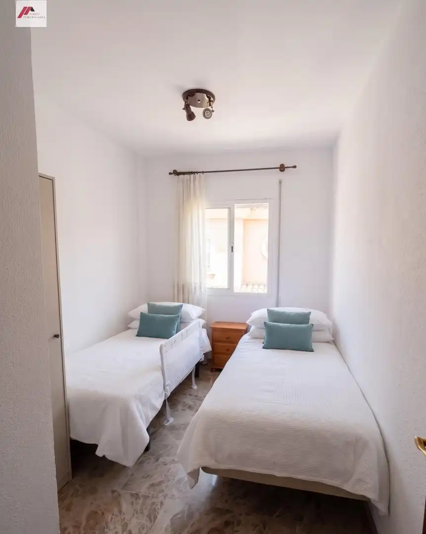 Dormitori de Casa adosada en venda en El Puerto de Santa María amb Aire condicionat, Calefacció i Moblat