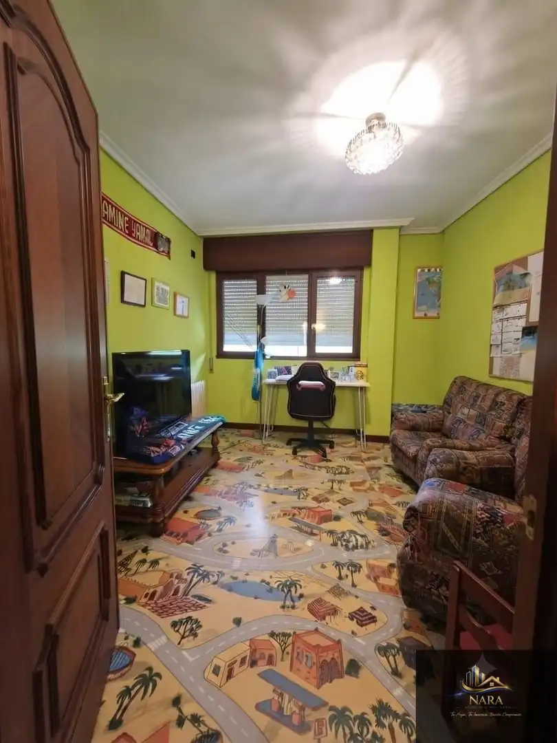 Living room of Houses for sale in Torrelavega   with Heating, Private garden and Parquet flooring