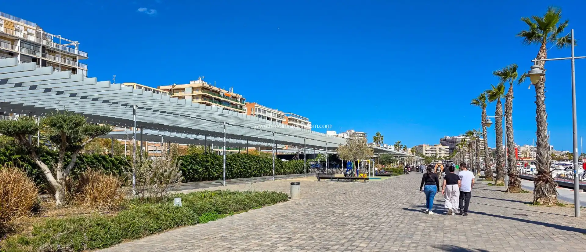Vista exterior de Apartament en venda en Santa Pola amb Aire condicionat, Calefacció i Terrassa