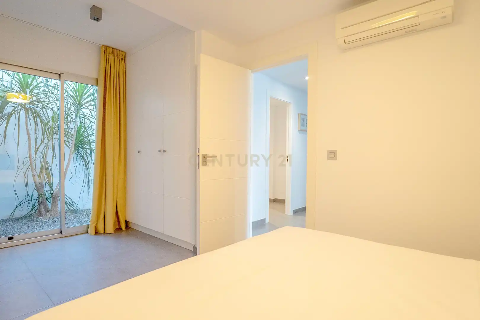 Bedroom of Detached homes for sale in L'Alfàs del Pi  with Air Conditioner, Furnished and Balcony