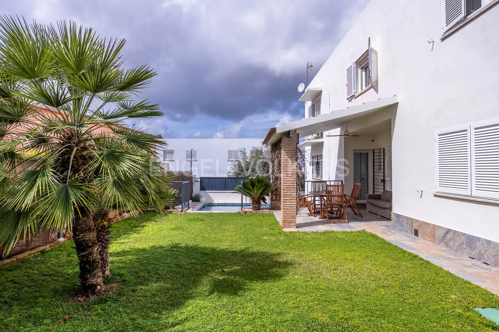 Exterior view of Houses for sale in Espartinas  with Air Conditioner, Heating and Swimming Pool