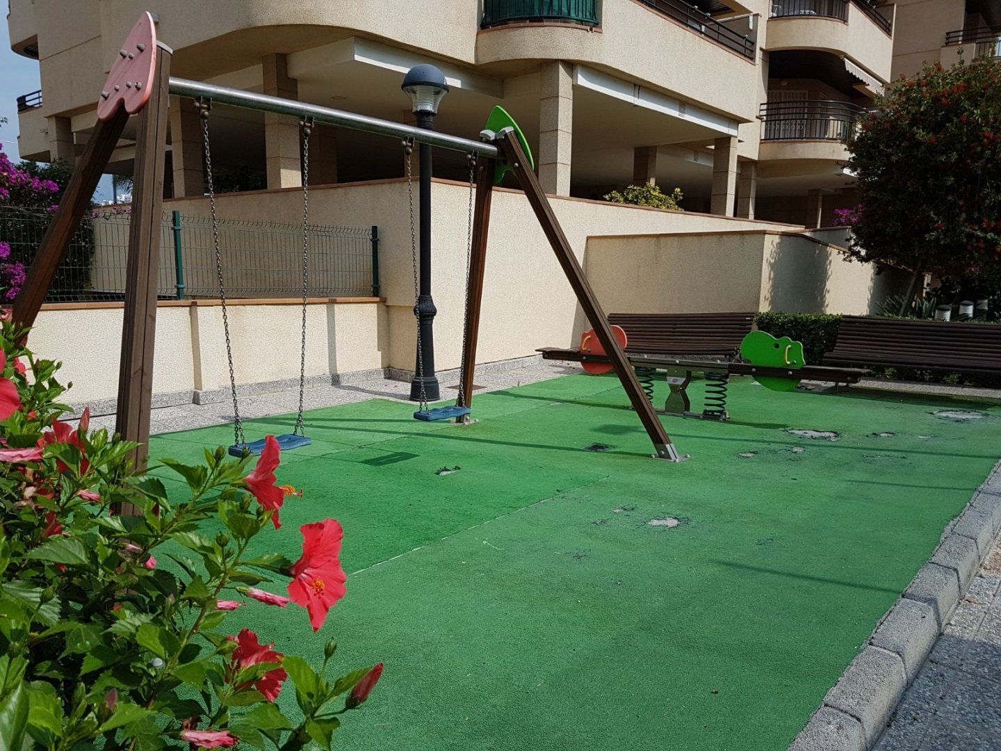 Terrassa de Pis de lloguer en Salobreña amb Terrassa i Moblat