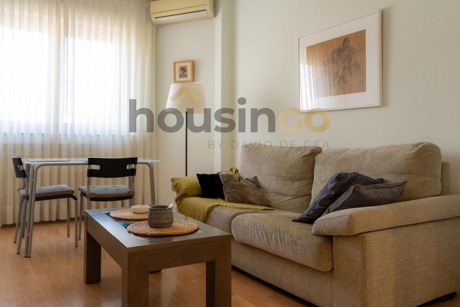 Sala d'estar de Pis de lloguer en  Madrid Capital amb Aire condicionat, Calefacció i Traster