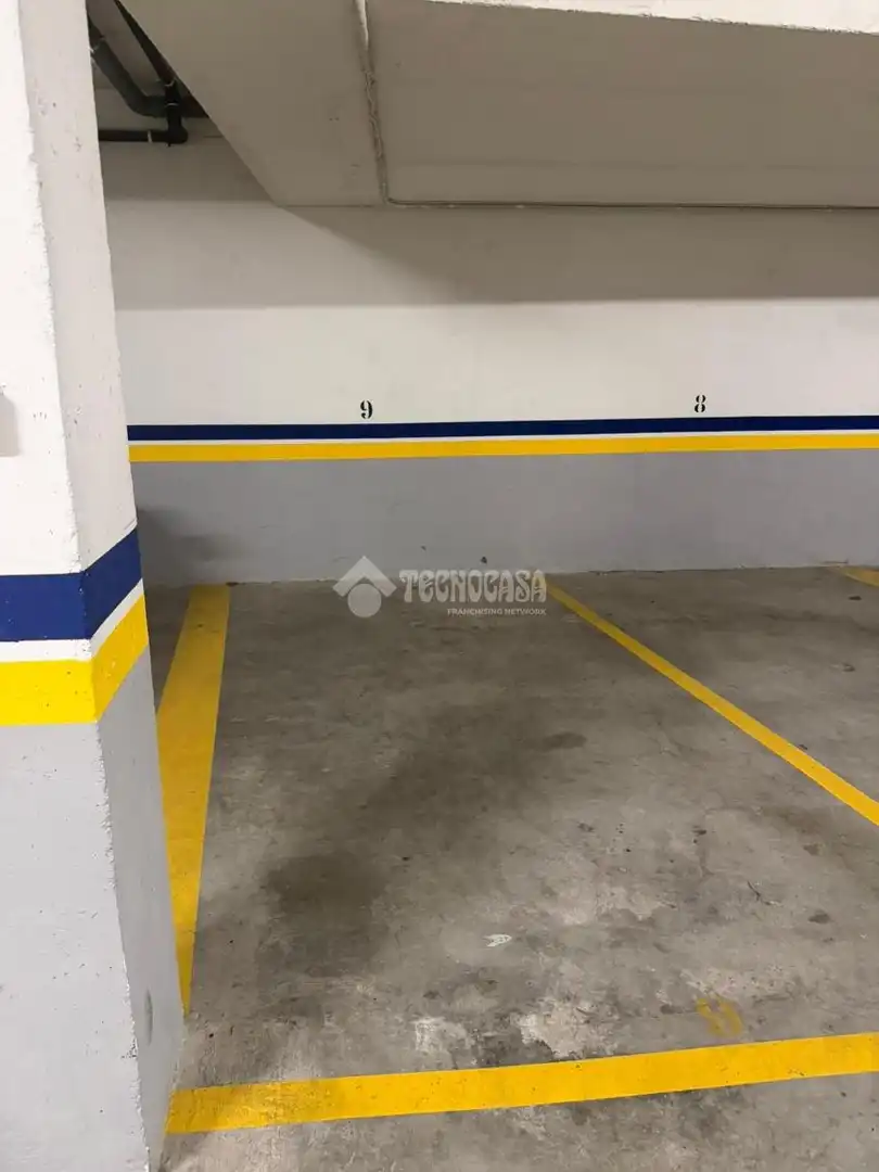 Parkplatz von Garage zum Verkauf in Valladolid