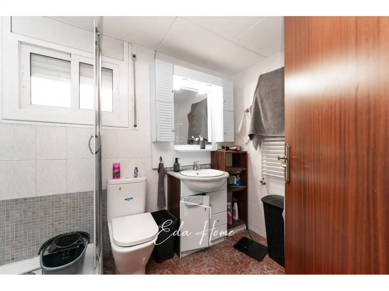 Bathroom of Houses for sale in Cunit  with Private garden, Terrace and Furnished